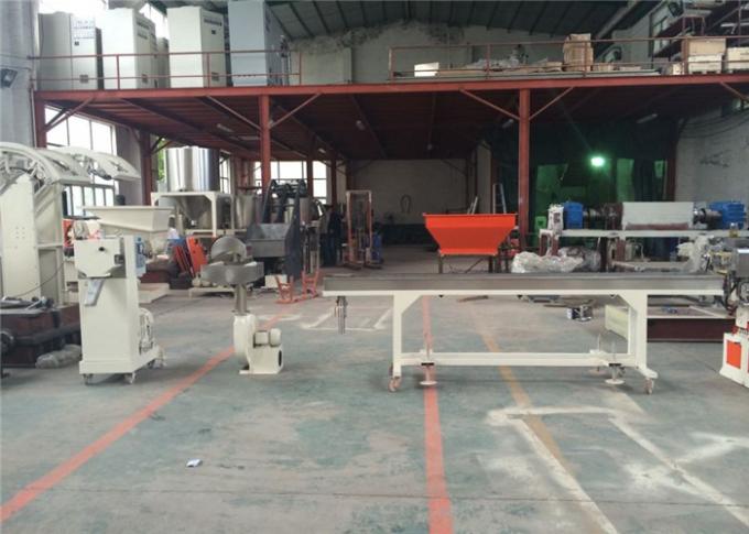 Pp-PE Capaciteit de In twee stadia van de de Extrudermachine 30-50kg/H van Kleurenmasterbatch