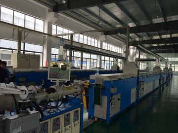 China EPDM-Lijn van de Strook de Rubberuitdrijving, Machine van de het Silicone de Rubberuitdrijving van Ce ISO9001  fabriek