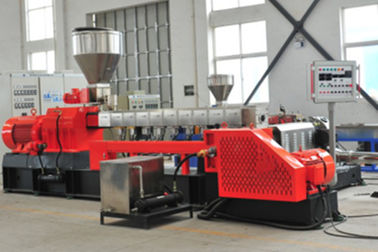 China Pvc die van de hoge snelheidsmixer Machine met de Capaciteit van 500 - 600 Kg pelletiseren/Uur fabriek